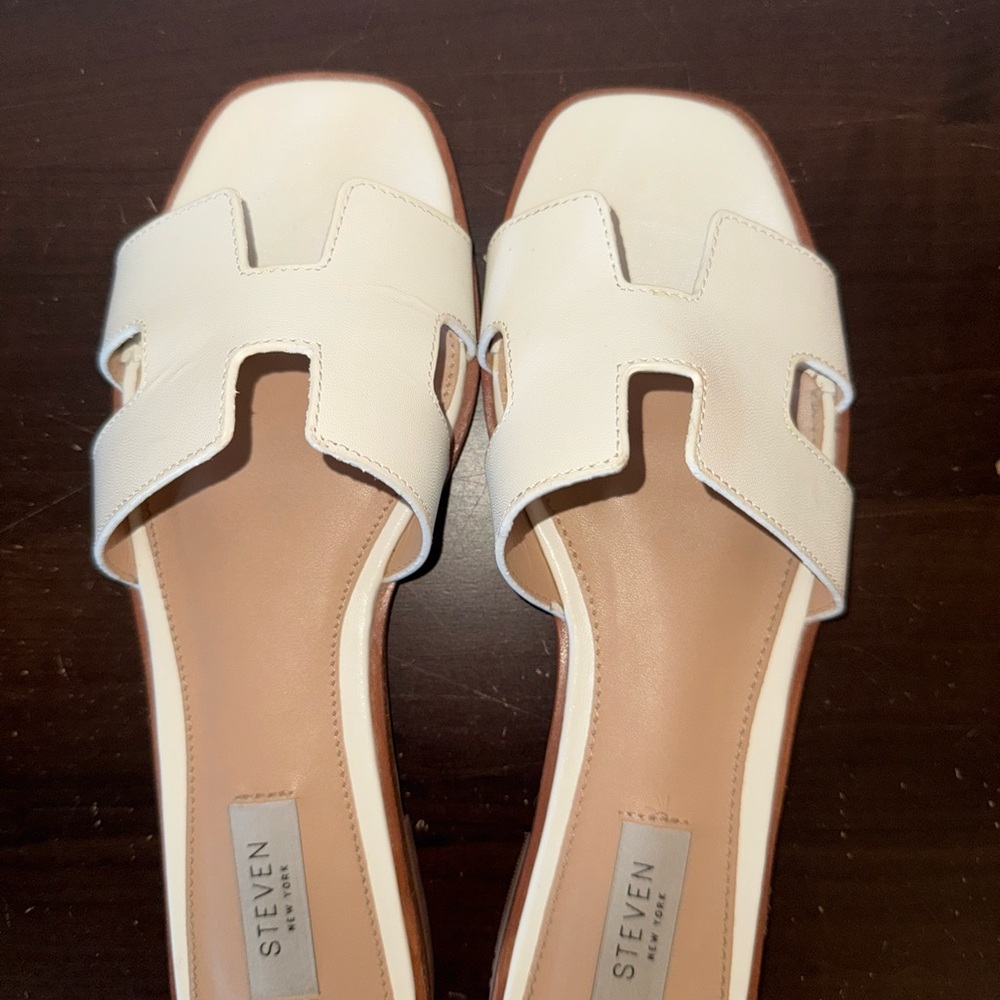 Steve Madden Cream Slide Sandals